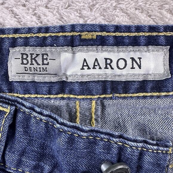 BKE Aaron Jeans Mens Size 30R 30x32 Blue Slim Fit Stretch Wiskered Denim - Picture 3 of 14